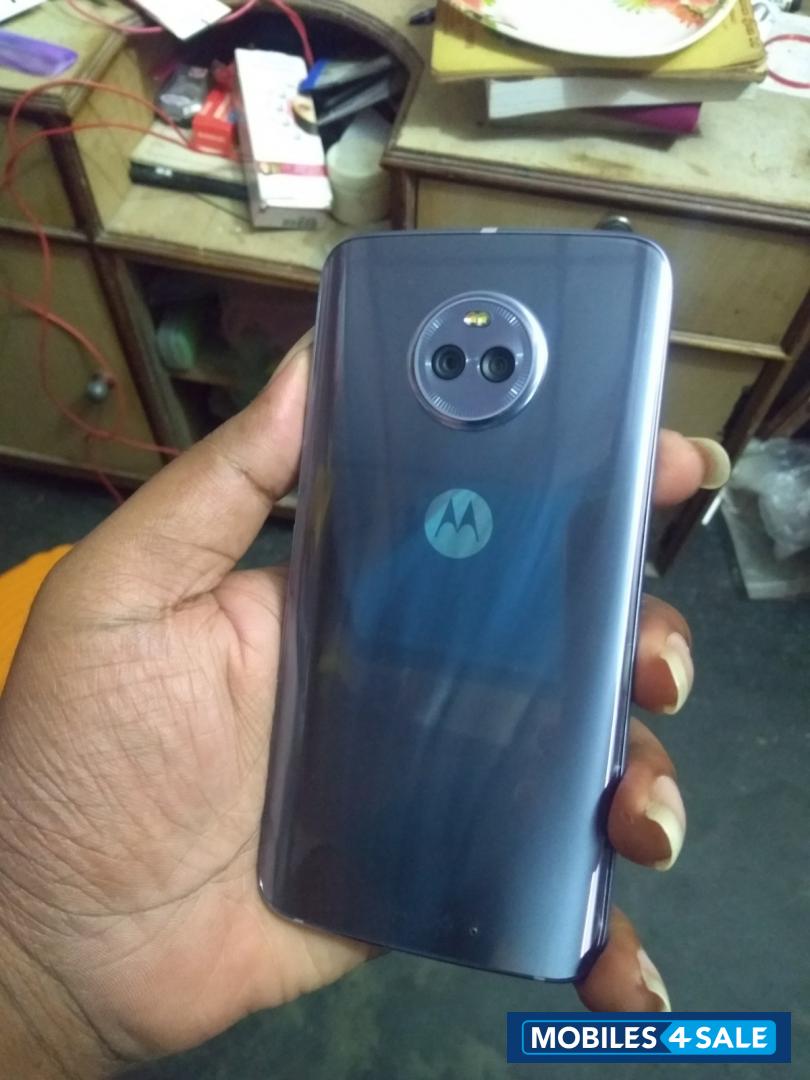 Motorola  X4