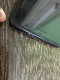 Jet Black Apple iPhone 7 Plus