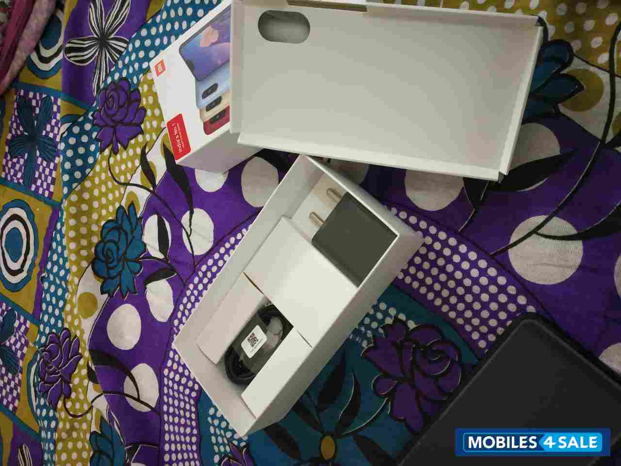 Black Xiaomi  Redmi 6 Pro