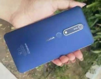 Nokia  6.1