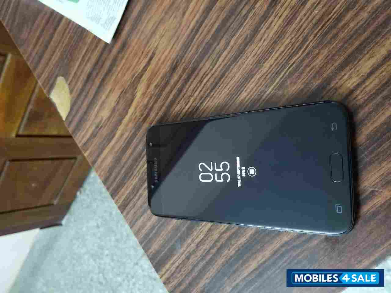 Black Samsung J-series Galaxy J7 Pro