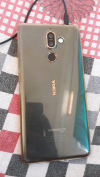 Nokia  7 plus