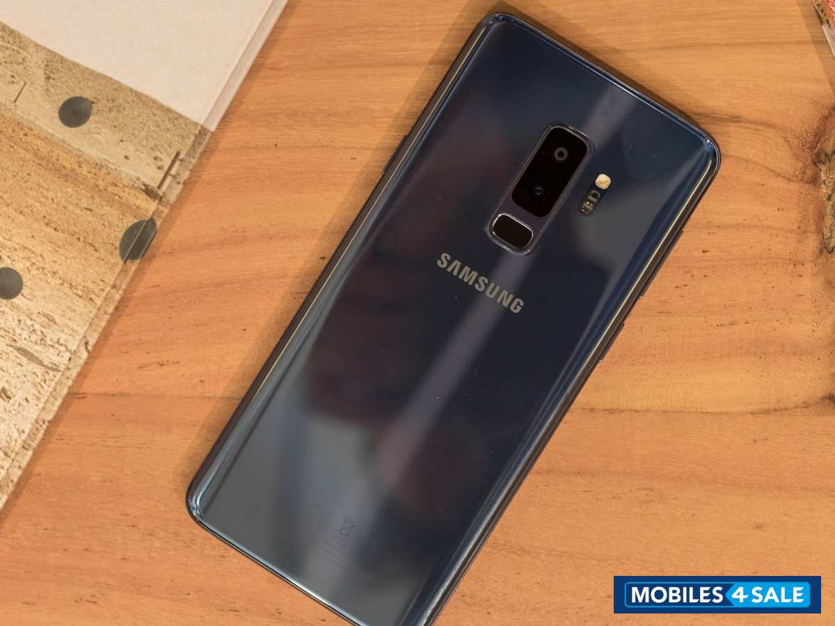 Samsung  samsung s9lus