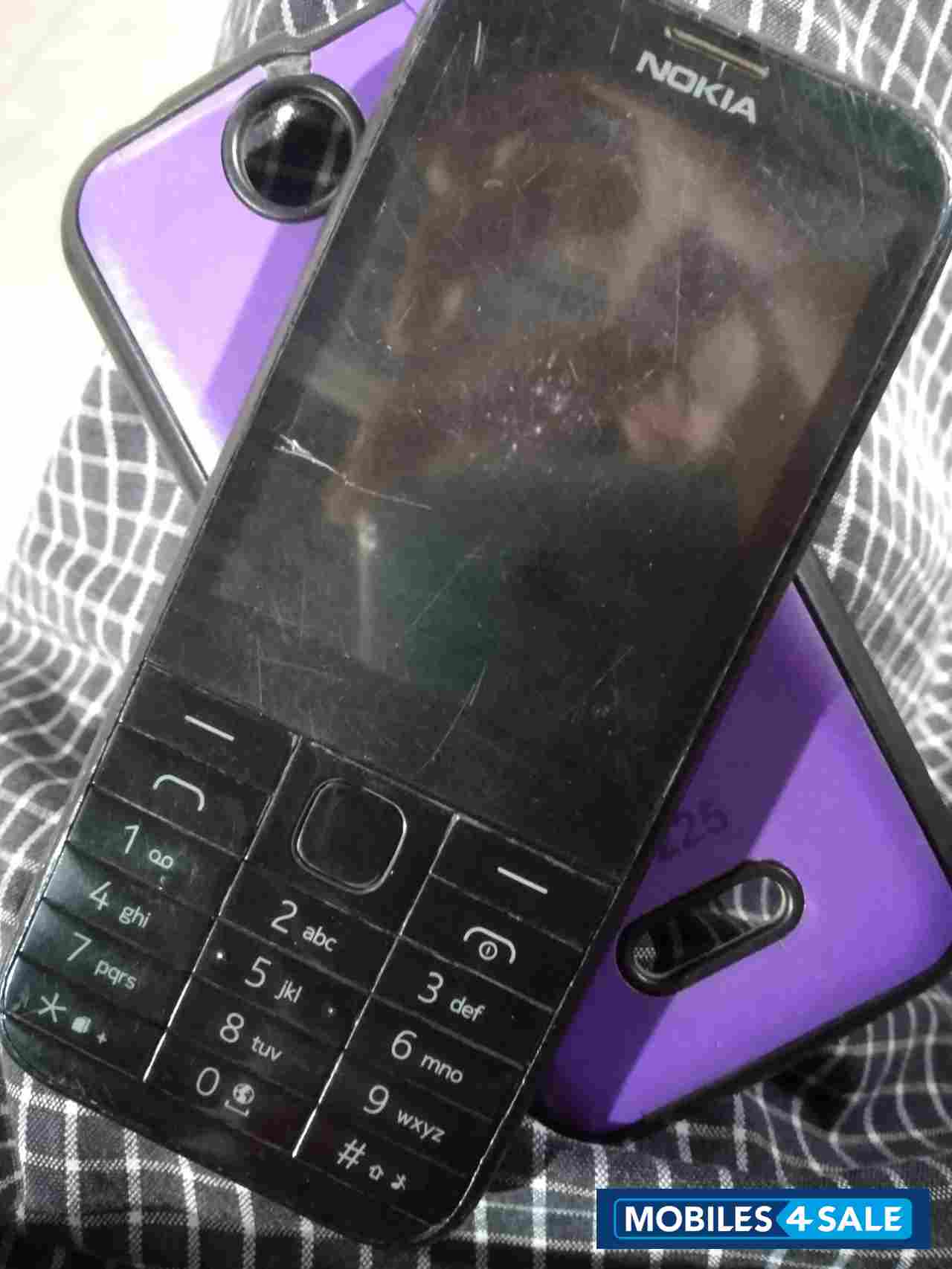 Nokia  225
