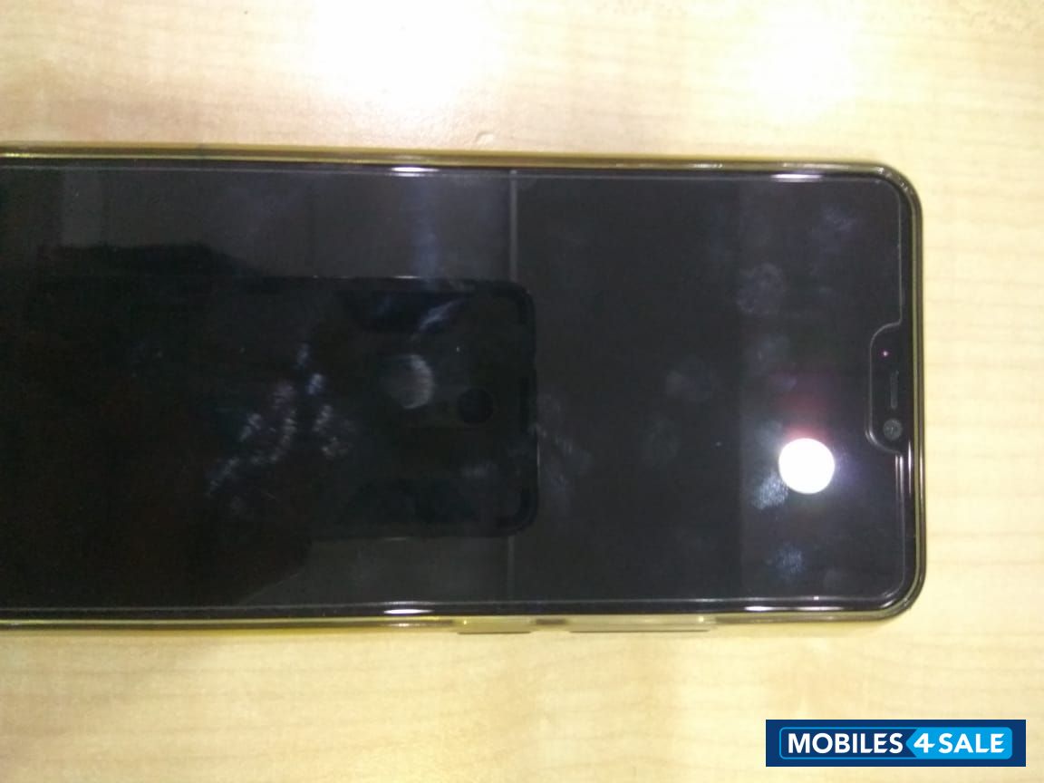 Gold Amazon Vivo V9