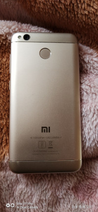 Xiaomi  Redmi 4