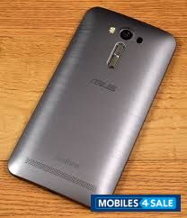 Asus  zenfone 2 4GB RAM and 64 GB Internal