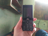 Jio  F2403N