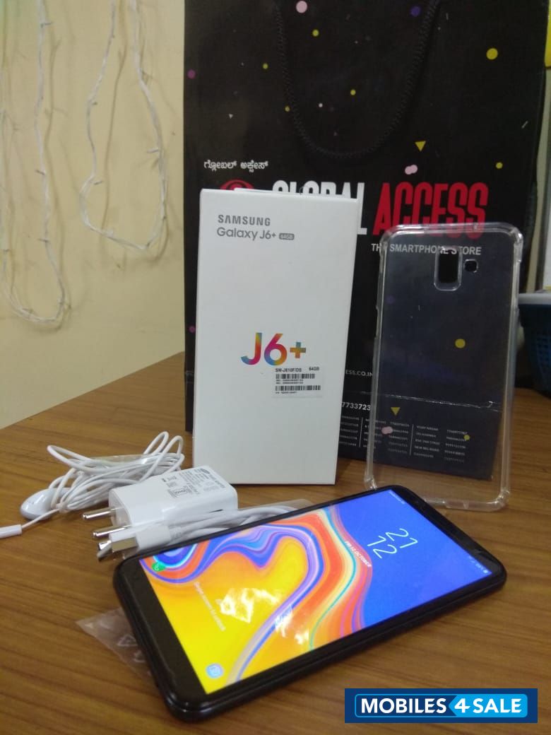 Samsung J6+