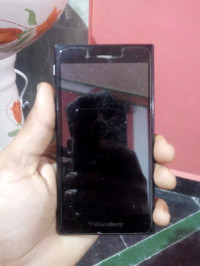 BlackBerry  Z3