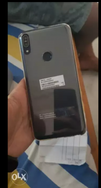 Asus  Zenfone max pro m1 4gb ram 64gb rom