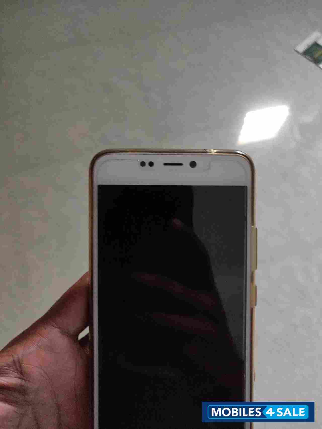 Gionee  A1