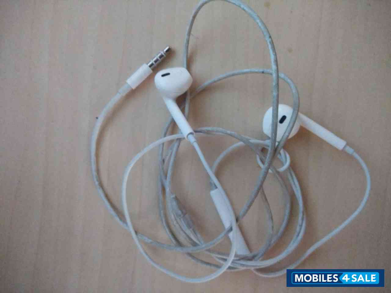 Gold Apple  Iphone se