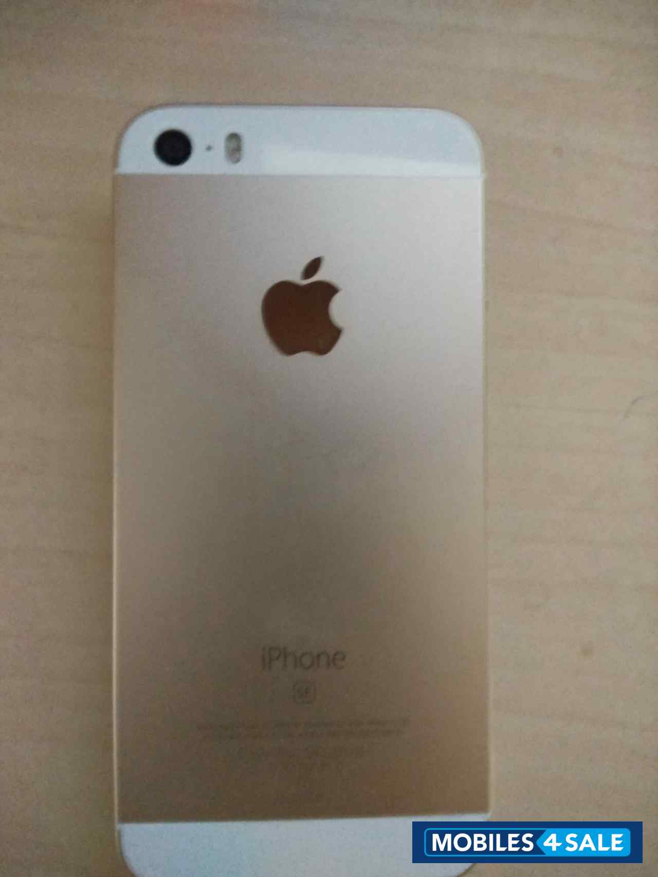 Gold Apple  Iphone se