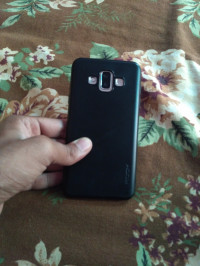 Samsung  Galaxy j7 duo