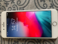 Silver Apple iPhone 7 Plus