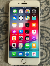 Silver Apple iPhone 7 Plus