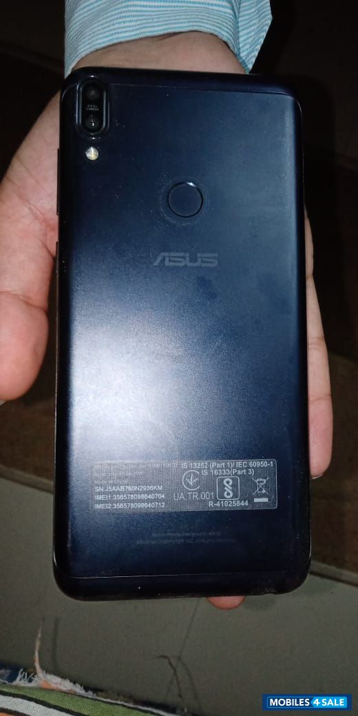Asus  Asus Zenfone Max Pro M1