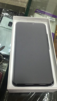 Vivo  V9 64gb
