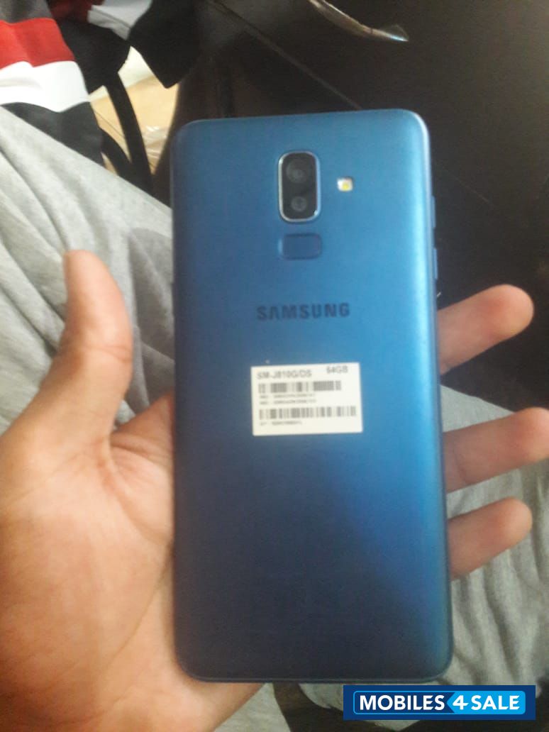 Samsung  j8