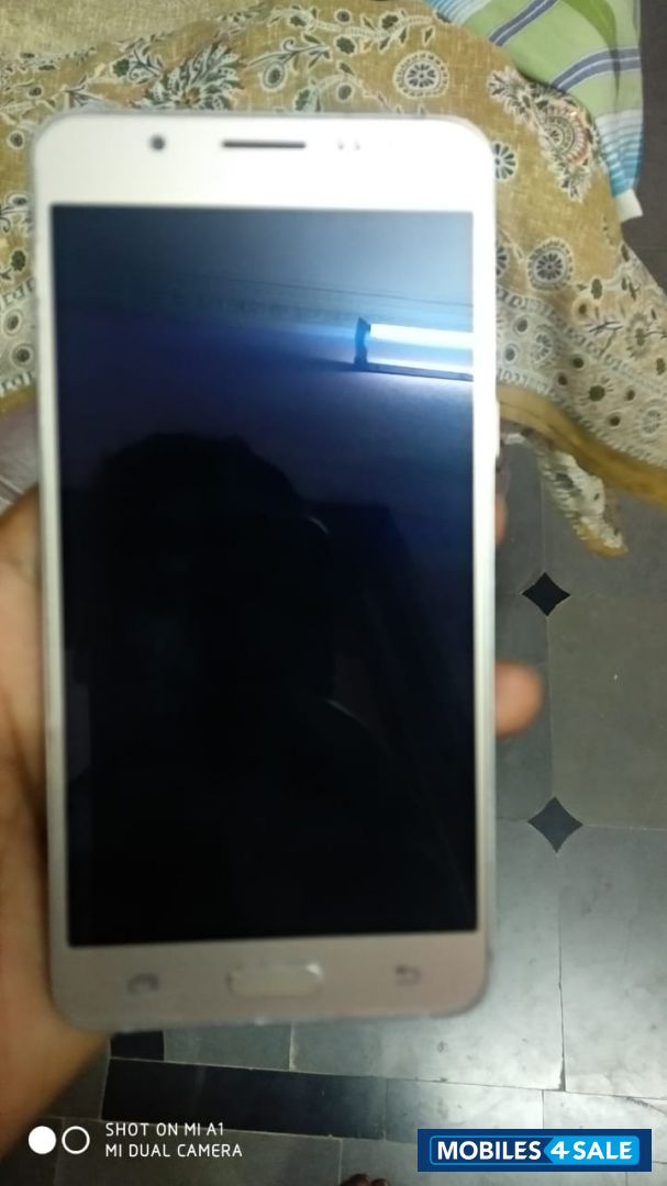 Samsung  Galaxy j5 6 2016 edition