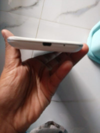 White Micromax  MT500
