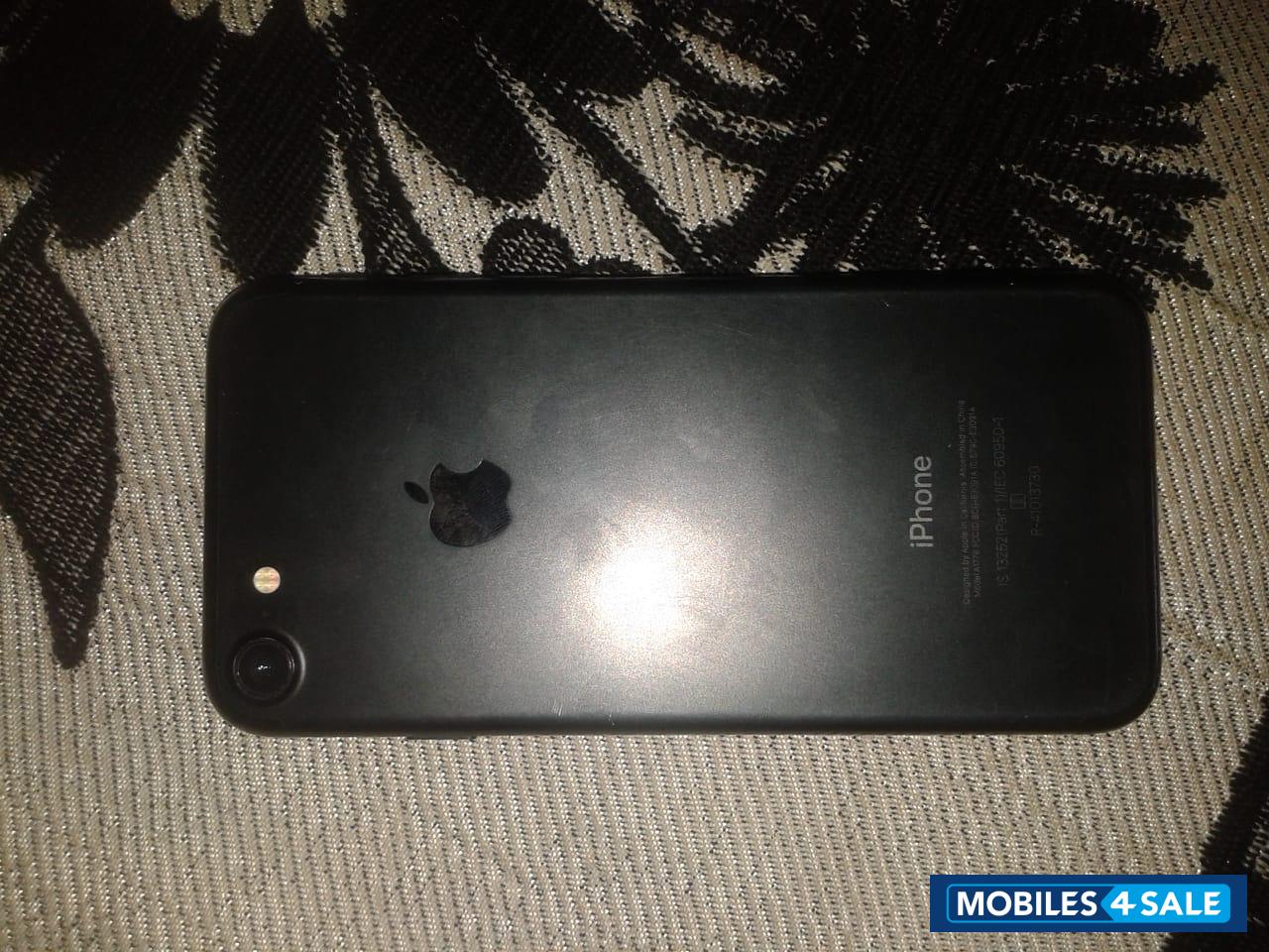 Black Apple iPhone 7 128gb
