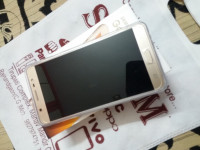 Samsung  Galaxy j7 max