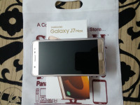 Samsung  Galaxy j7 max