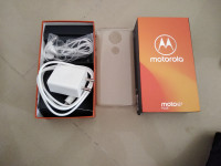 Motorola  e5 plus