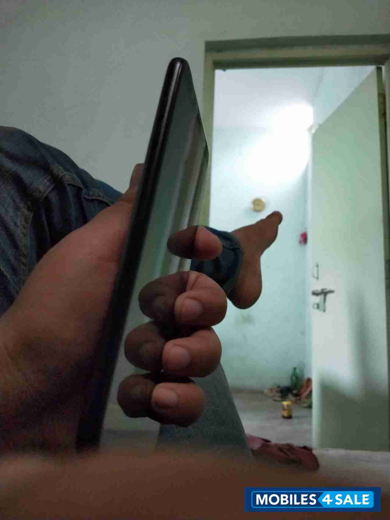 Black Samsung  Samsung a6 plus