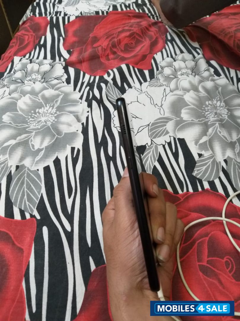 Samsung  Galaxy A8 plus