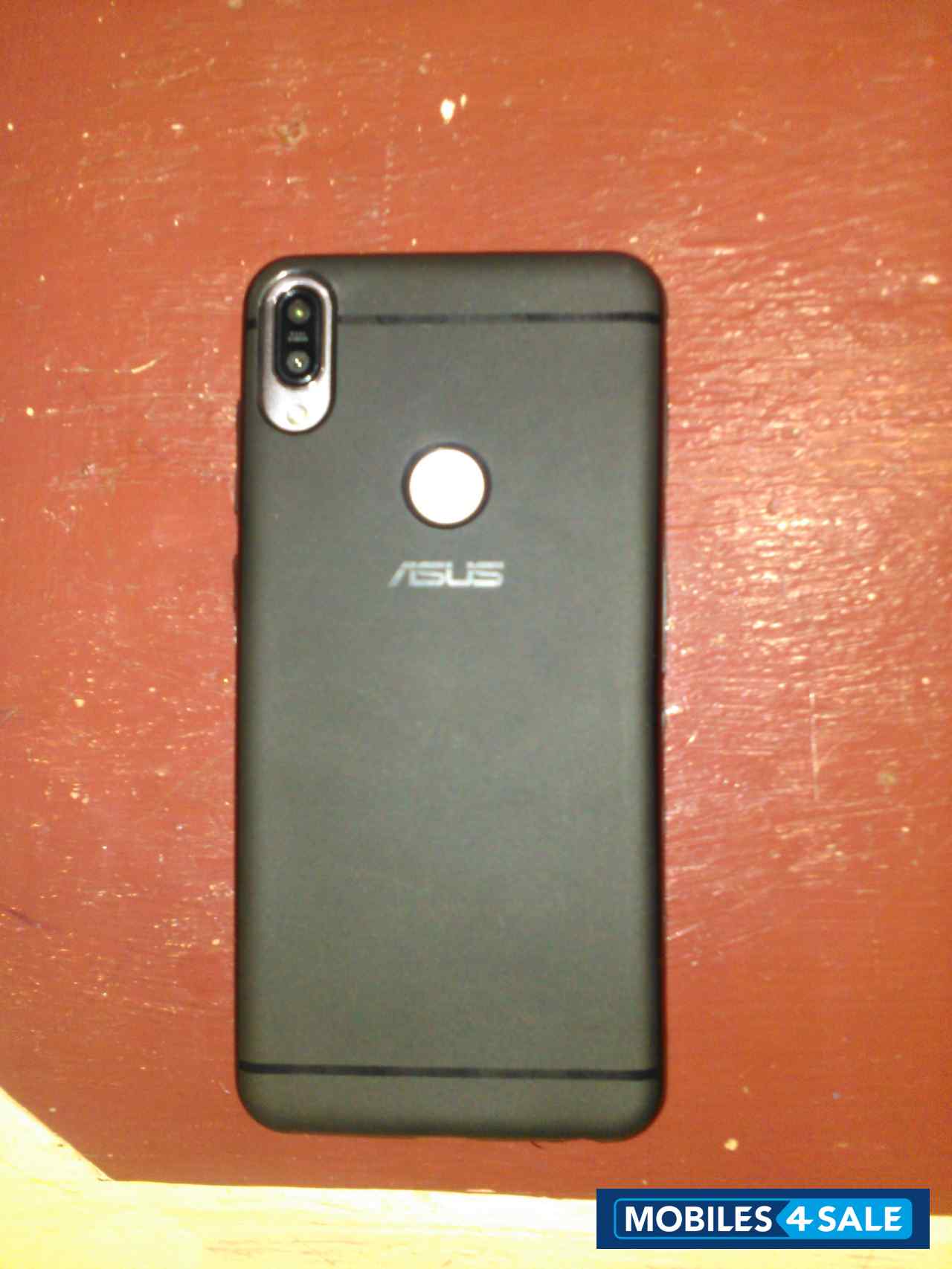 Asus  Asus zenfone max pro m1