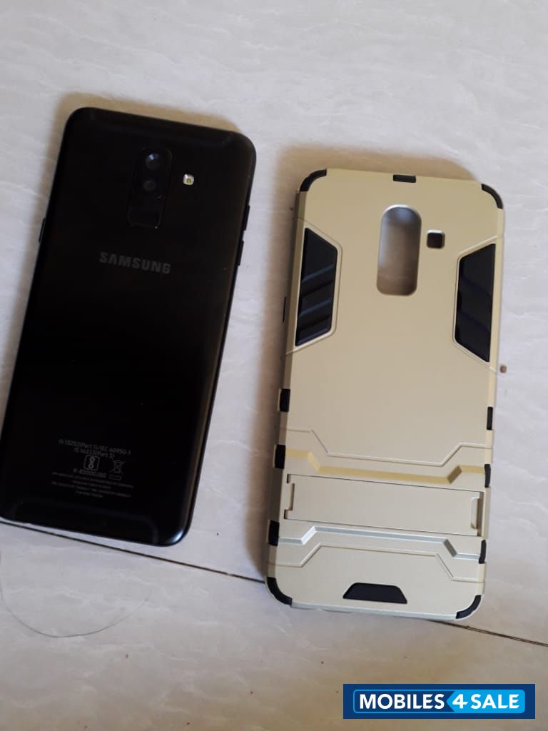 Black Samsung  Galaxy A6 plus