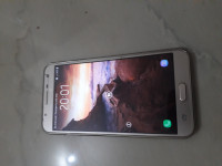 Samsung  Samsung galaxy j7 next