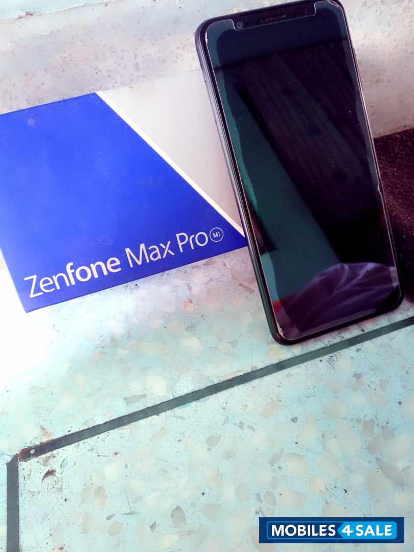 Asus  Zenfone Max pro m1