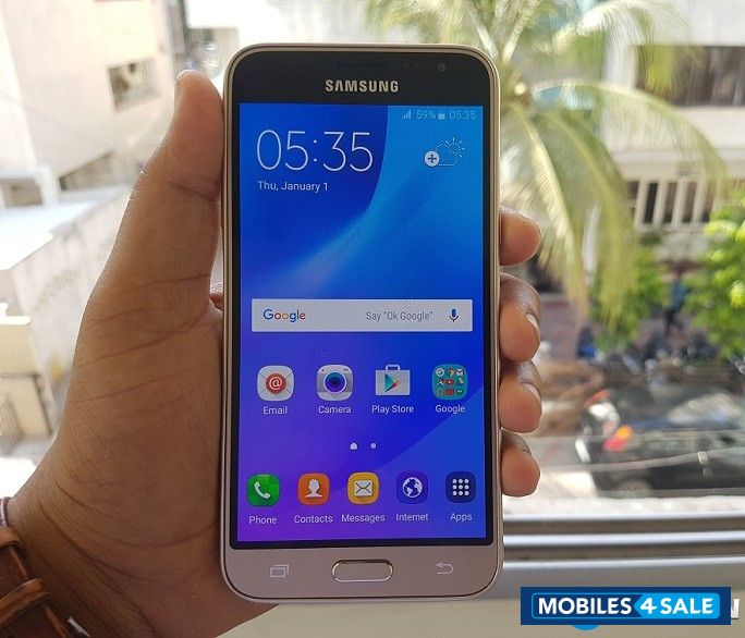 Samsung Galaxy j3