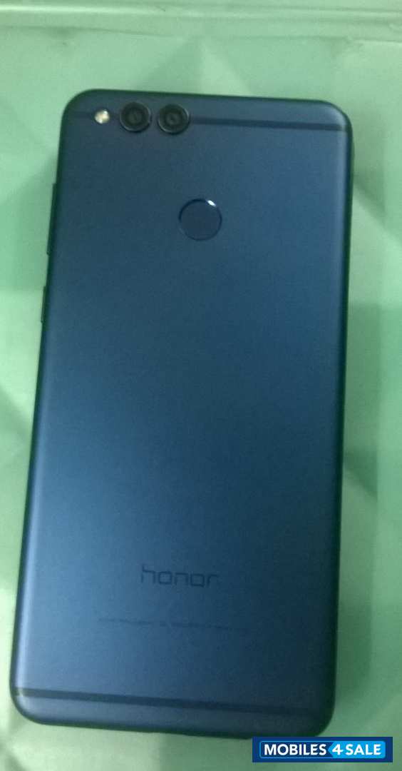 Blue Huawei Honor7X