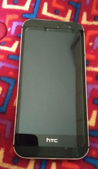 HTC  One M8 Eye
