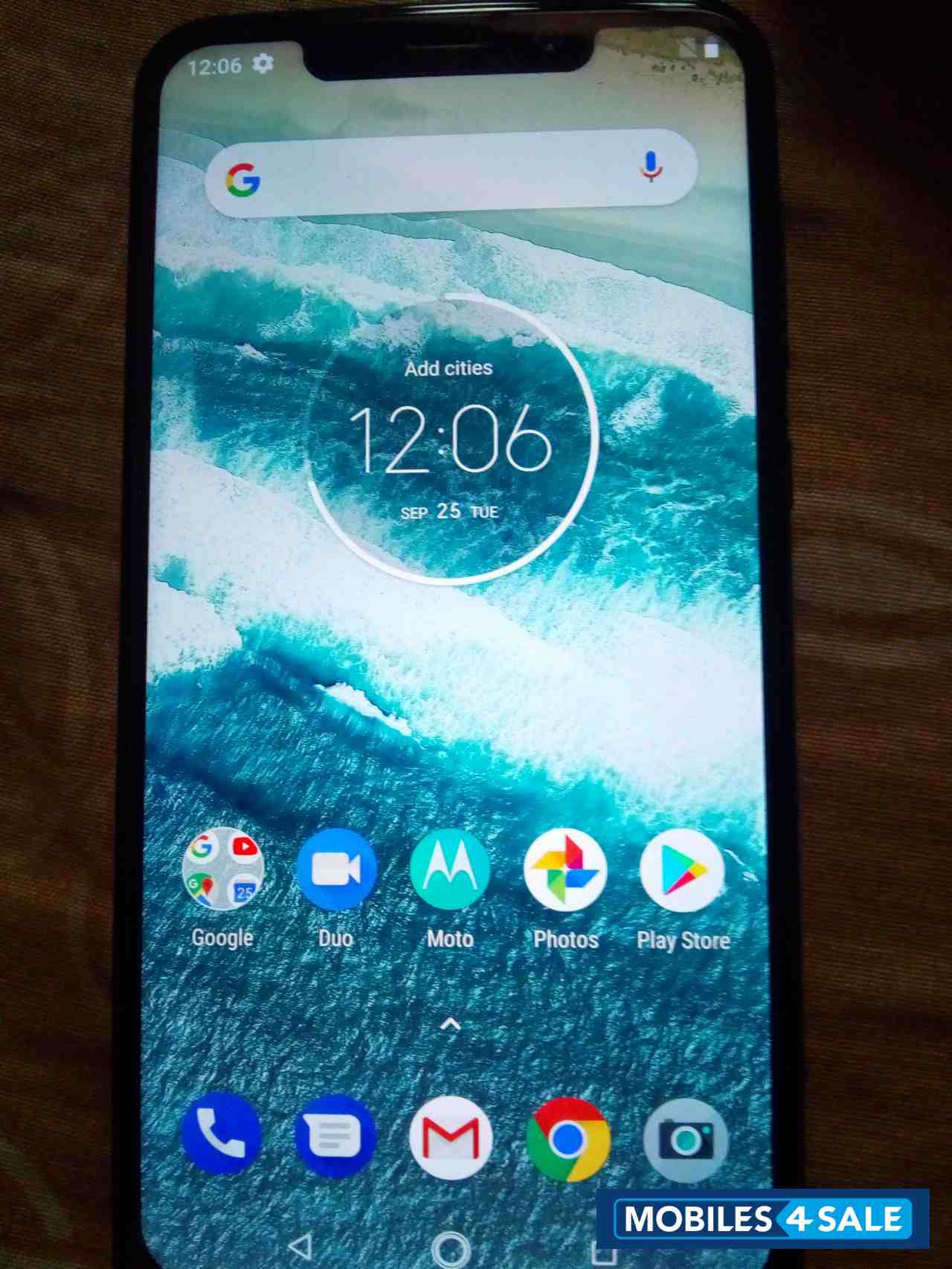 Black Motorola  Moto one power