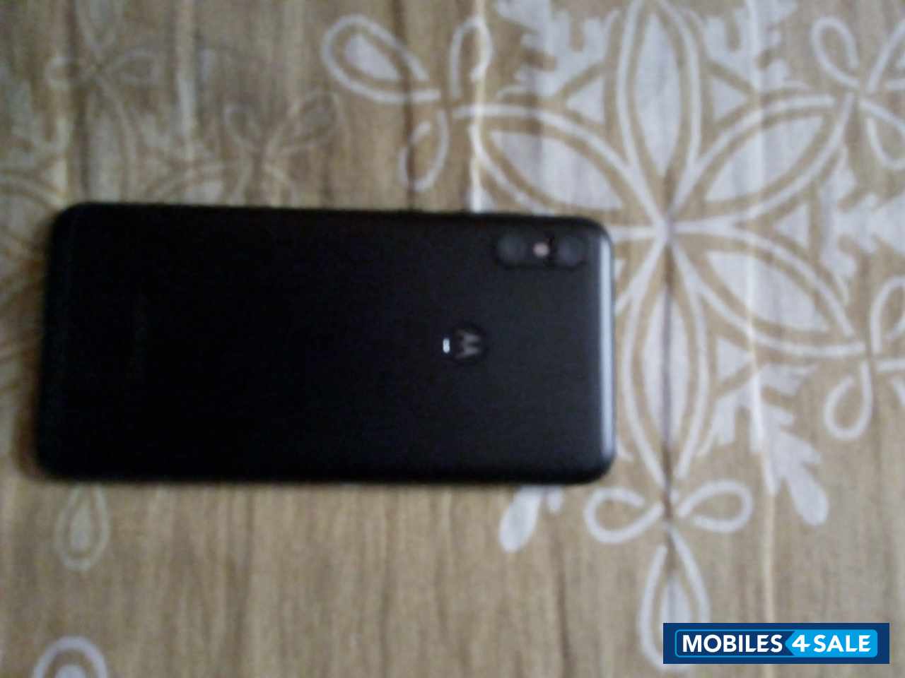 Black Motorola  Moto one power