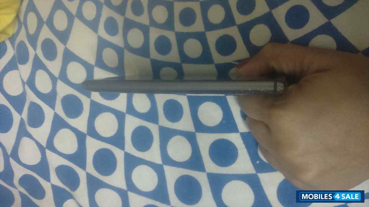 Black Nokia  Lumia925