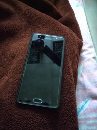 Samsung  galaxy j7 max