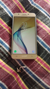 Gold Samsung Galaxy on next 64gb