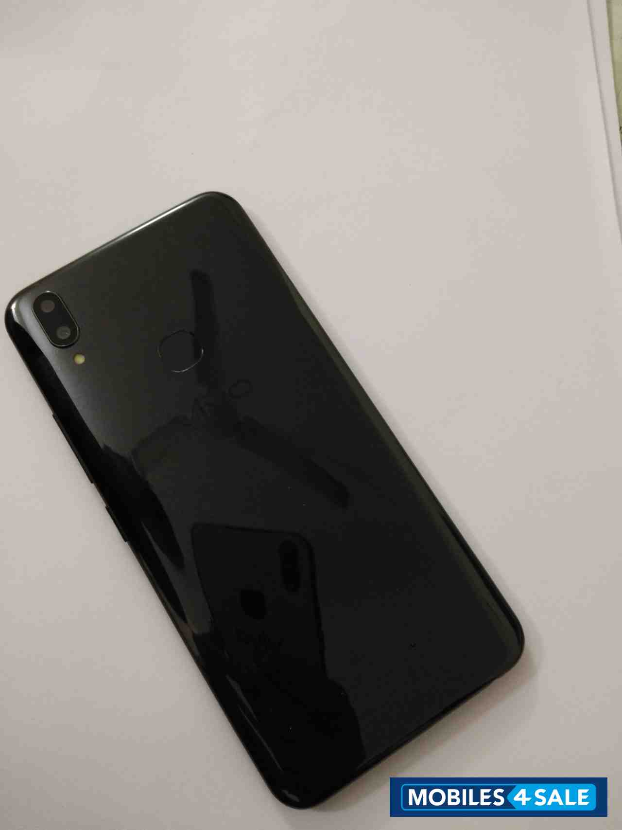 Vivo  v9