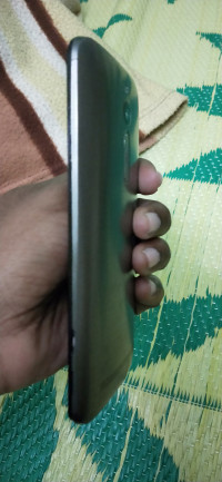 Silver Asus  ZEE551ML