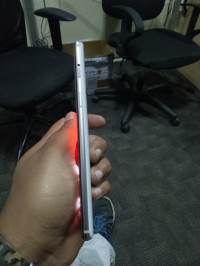 Silk White OnePlus  6