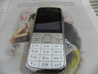 White Nokia C5