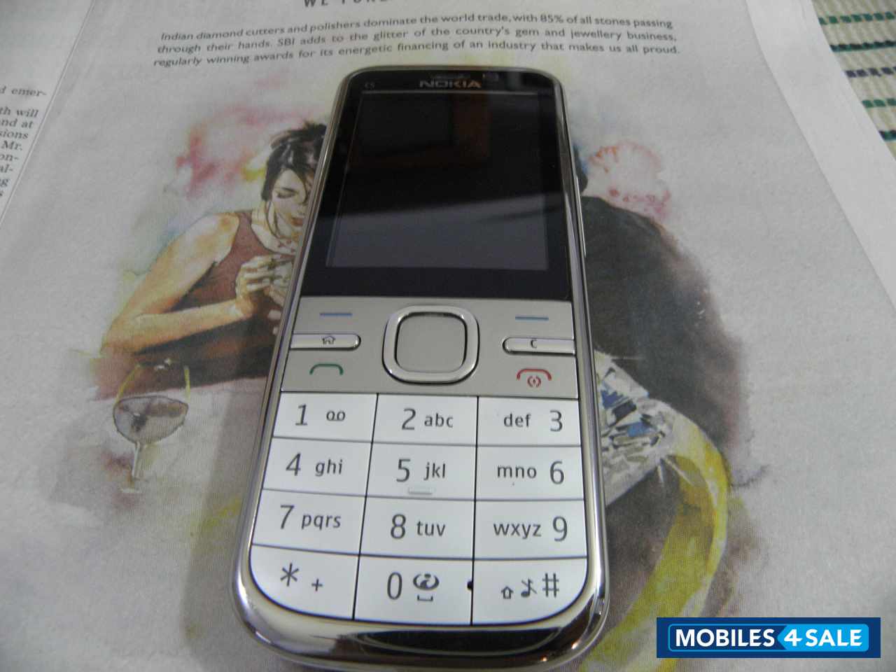 White Nokia C5