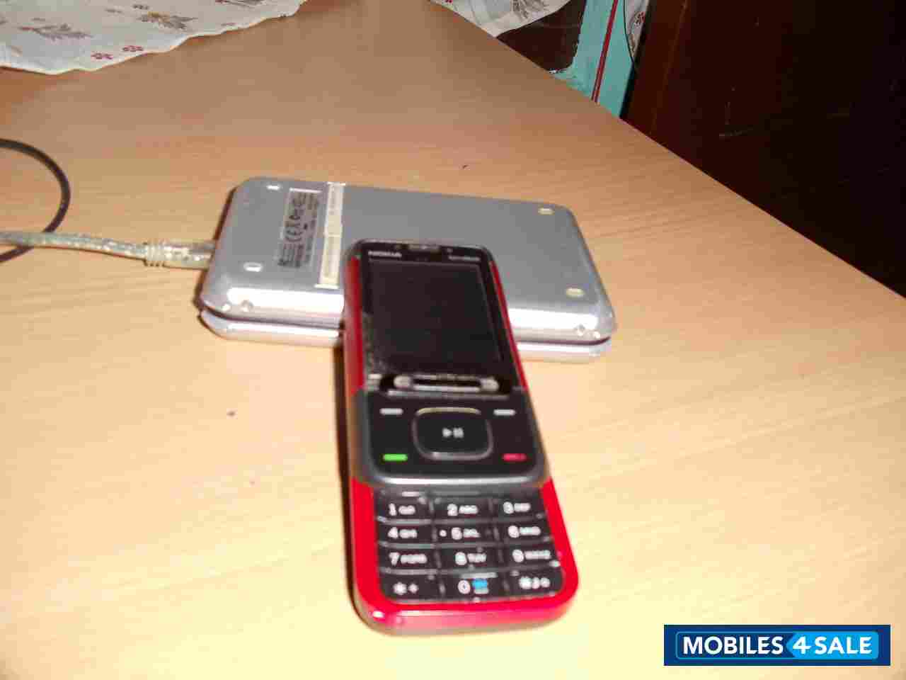 Red+black Nokia XpressMusic 5610